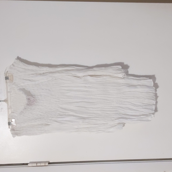 White Ruffle Top - Picture 2 of 2
